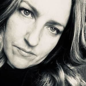 Meet your Posher, Holly